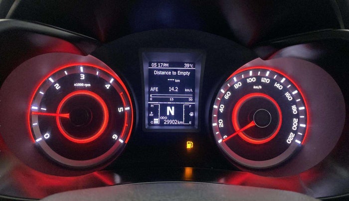 2022 Mahindra XUV300 W8 1.5 DIESEL, Diesel, Manual, 29,776 km, Odometer Image