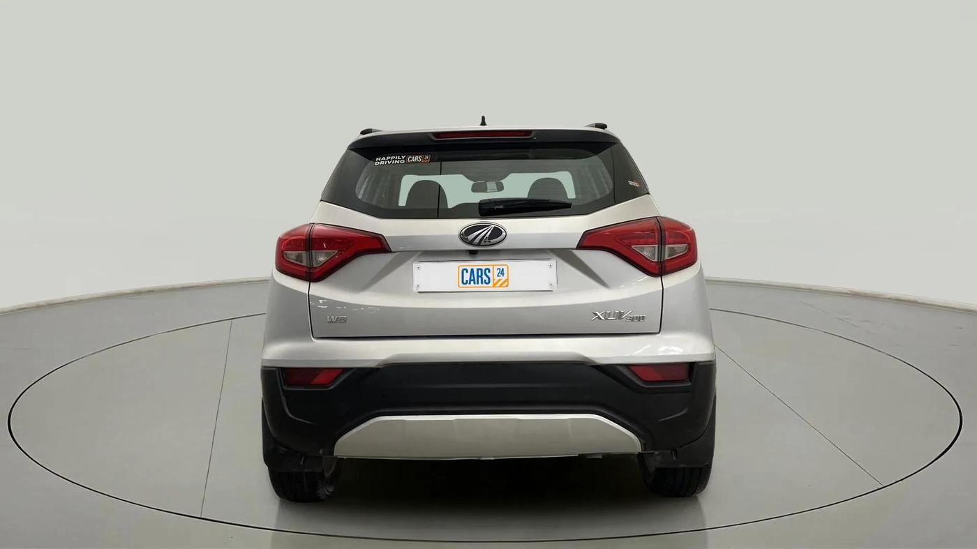 2022 Mahindra XUV300 W8 1.5 DIESEL, Diesel, Manual, 29,953 km, Back/Rear