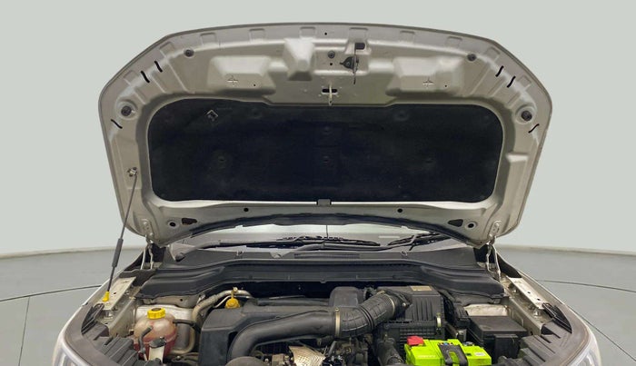 2022 Mahindra XUV300 W8 1.5 DIESEL, Diesel, Manual, 29,776 km, Open Bonet