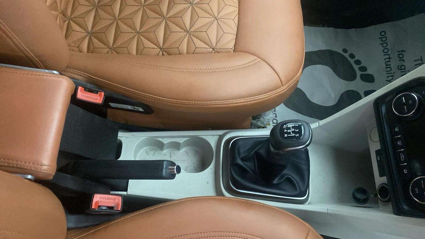 2022 Tata TIGOR XZ PLUS CNG, CNG, Manual, 63,712 km, Gear Lever