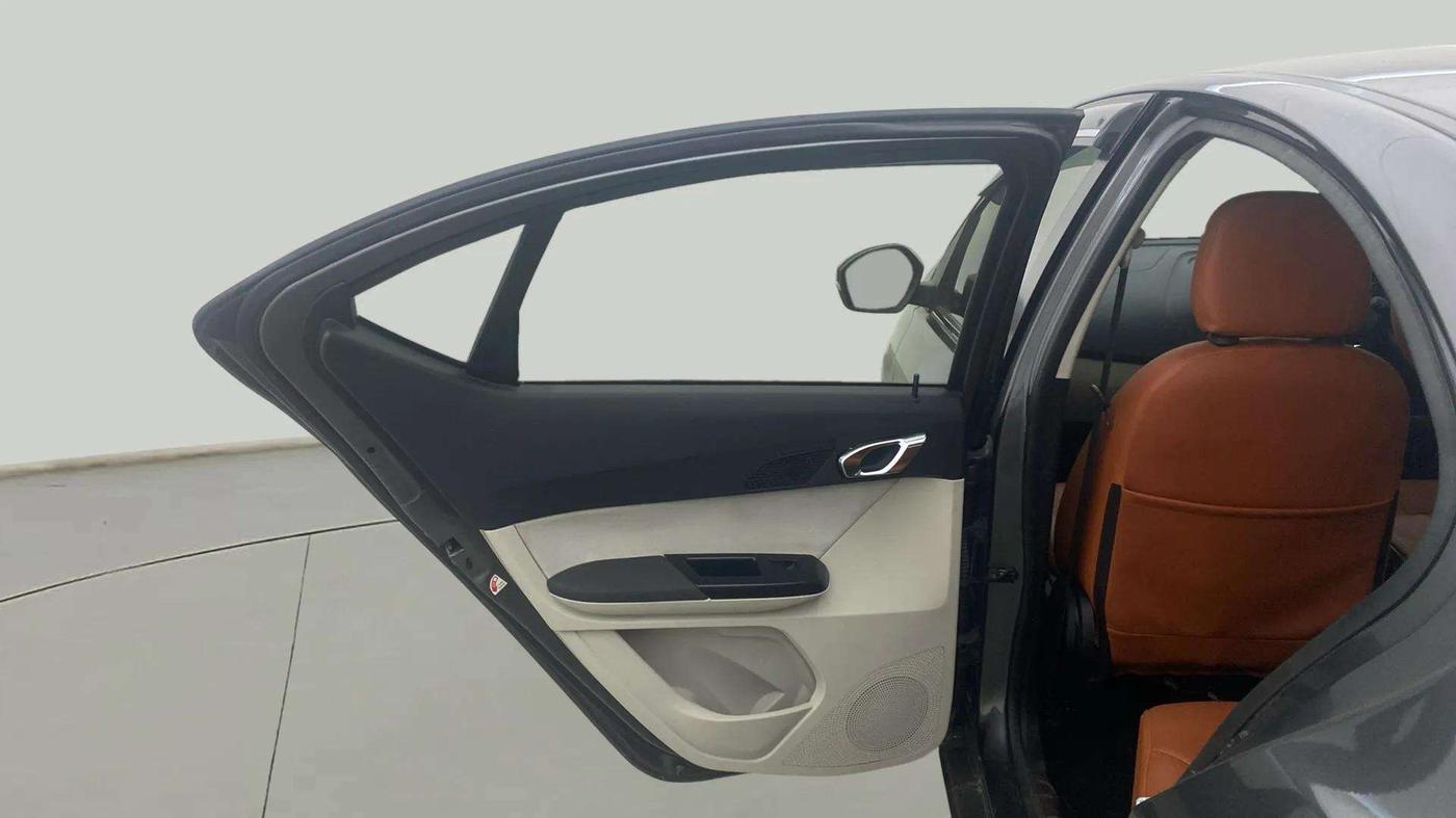 2022 Tata TIGOR XZ PLUS CNG, CNG, Manual, 63,712 km, LHS Rear Door