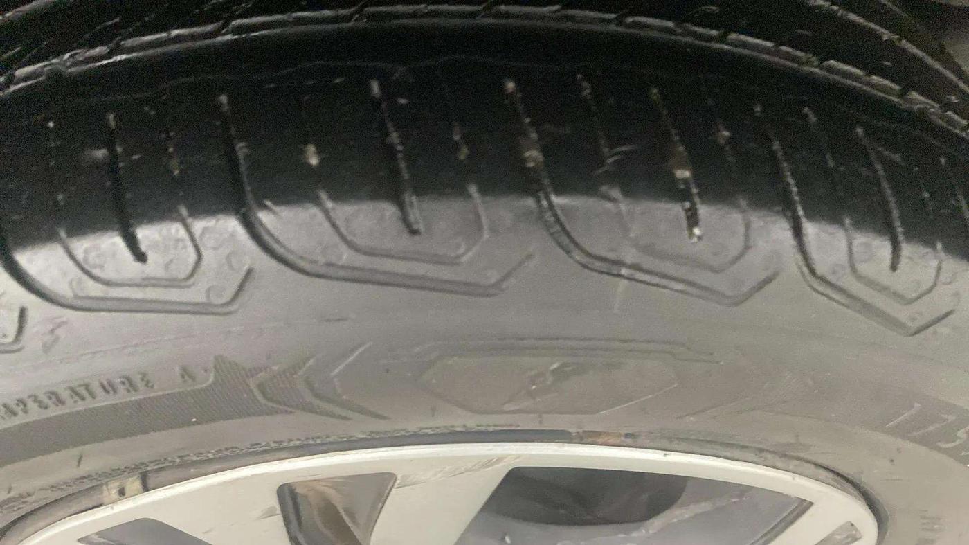2022 Tata TIGOR XZ PLUS CNG, CNG, Manual, 63,712 km, Right Rear Tyre Tread
