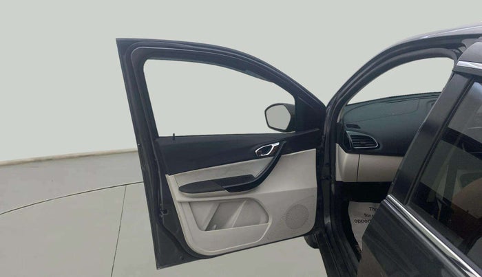 2022 Tata TIGOR XZ PLUS CNG, CNG, Manual, 63,712 km, LHS Front Door