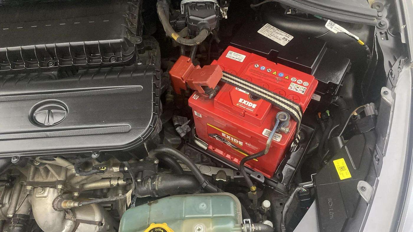 2022 Tata TIGOR XZ PLUS CNG, CNG, Manual, 63,712 km, Engine View - Left