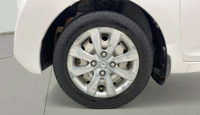 2018 Hyundai Eon ERA +, Petrol, Manual, 45,016 km, Left Front Wheel