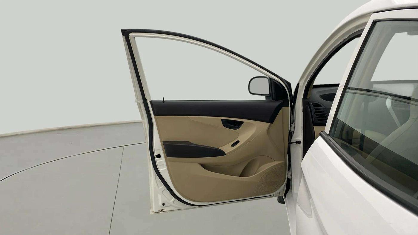 2018 Hyundai Eon ERA +, Petrol, Manual, 45,141 km, LHS Front Door
