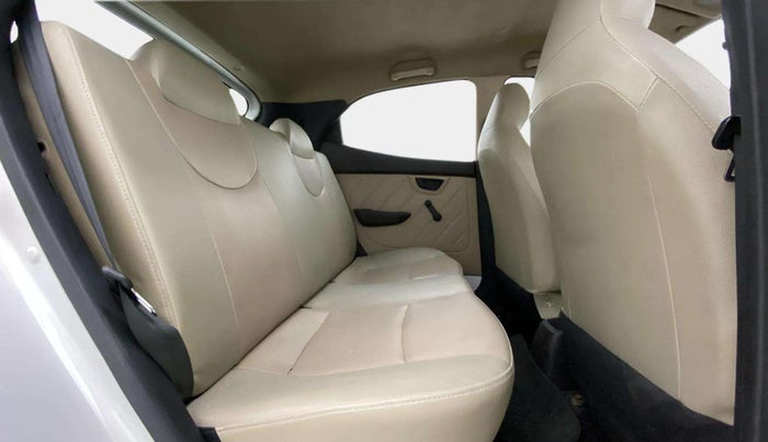 2018 Hyundai Eon ERA +, Petrol, Manual, 45,016 km, Right Side Rear Door Cabin