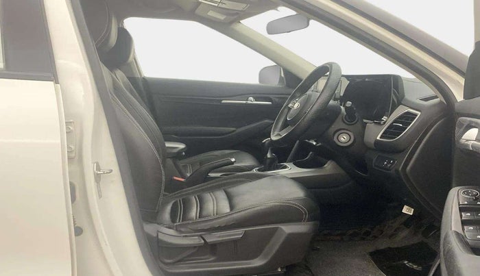 2020 KIA SELTOS HTK 1.5 DIESEL, Diesel, Manual, 93,618 km, Right Side Front Door Cabin