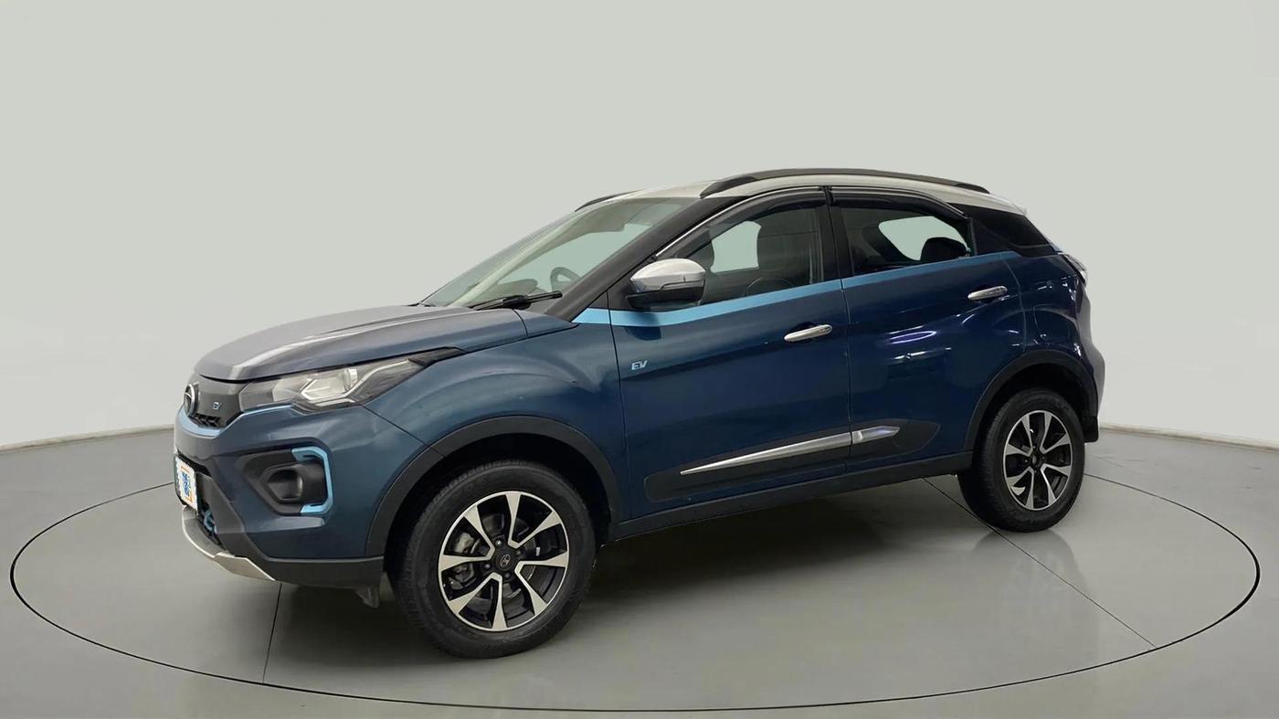 2020 Tata NEXON EV XZ PLUS, Electric, Automatic, 48,046 km, Left Front Diagonal