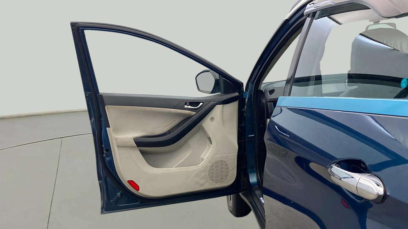 2020 Tata NEXON EV XZ PLUS, Electric, Automatic, 48,046 km, LHS Front Door