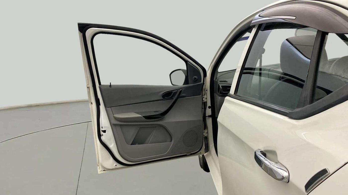 2022 Tata TIGOR XM PETROL, Petrol, Manual, 62,180 km, LHS Front Door