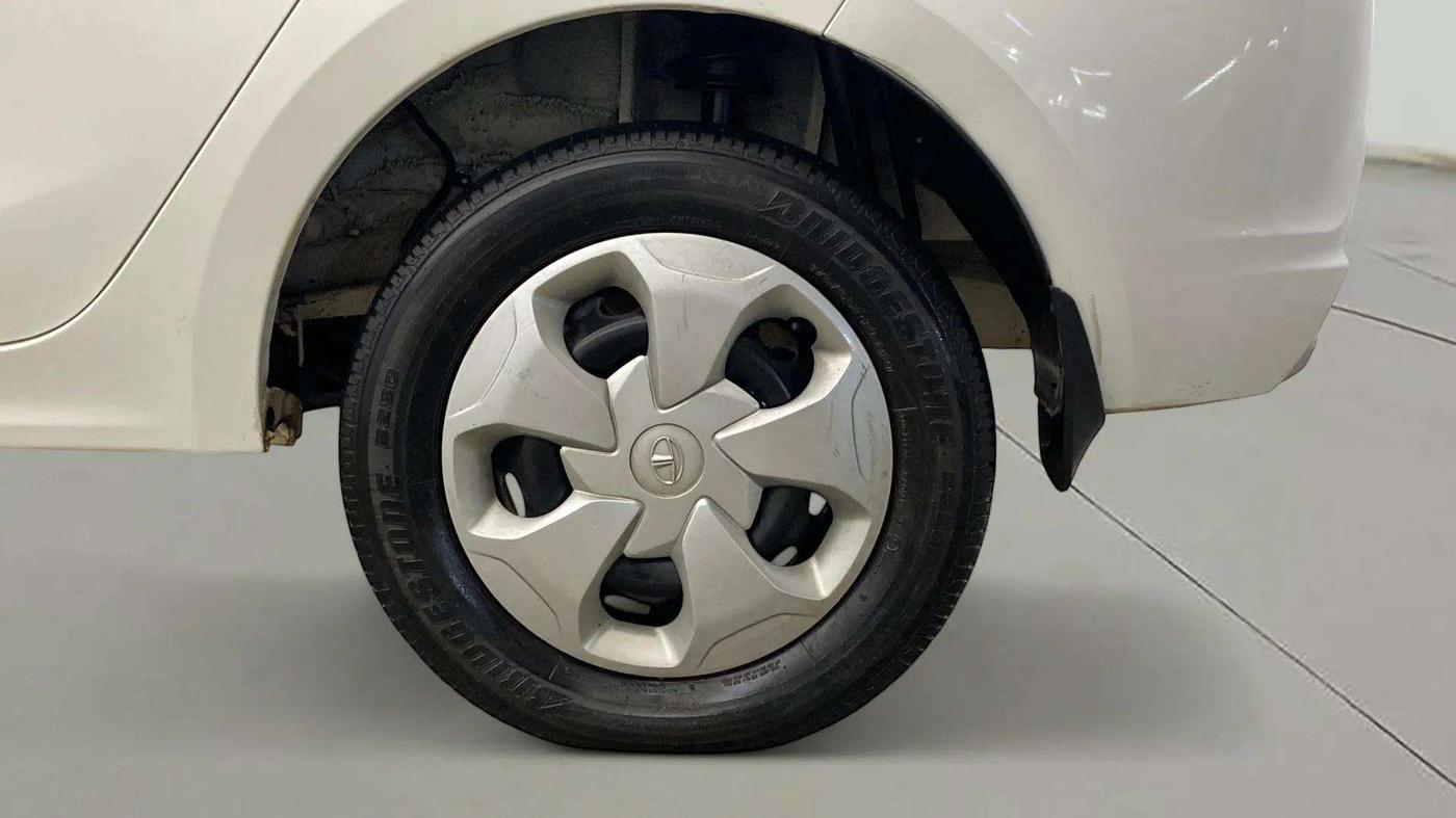 2022 Tata TIGOR XM PETROL, Petrol, Manual, 62,180 km, Left Rear Wheel