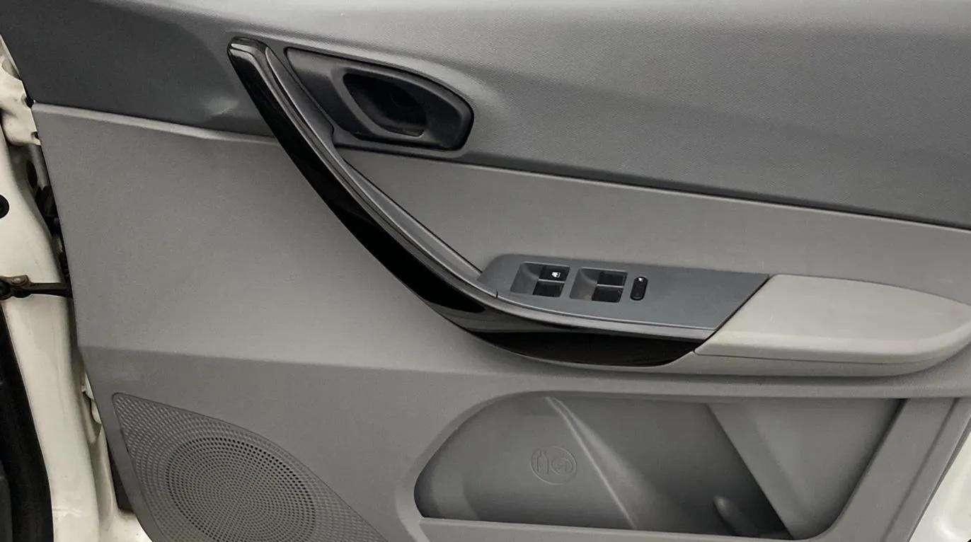 2022 Tata TIGOR XM PETROL, Petrol, Manual, 62,180 km, Driver Side Door Panels Control