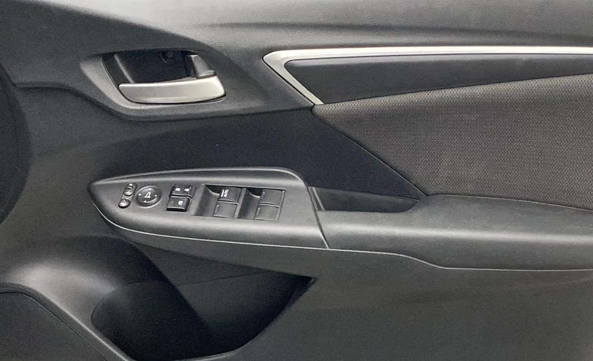 2021 Honda WR-V 1.2L I-VTEC VX MT, Petrol, Manual, 41,122 km, Driver Side Door Panels Control