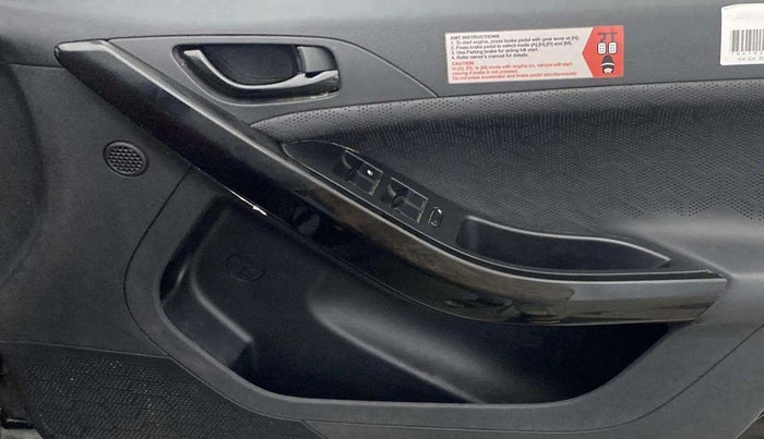 2023 Tata NEXON XZA PLUS LUX SUNROOF RED DARK PETROL, Petrol, Automatic, 20,383 km, Driver Side Door Panels Control