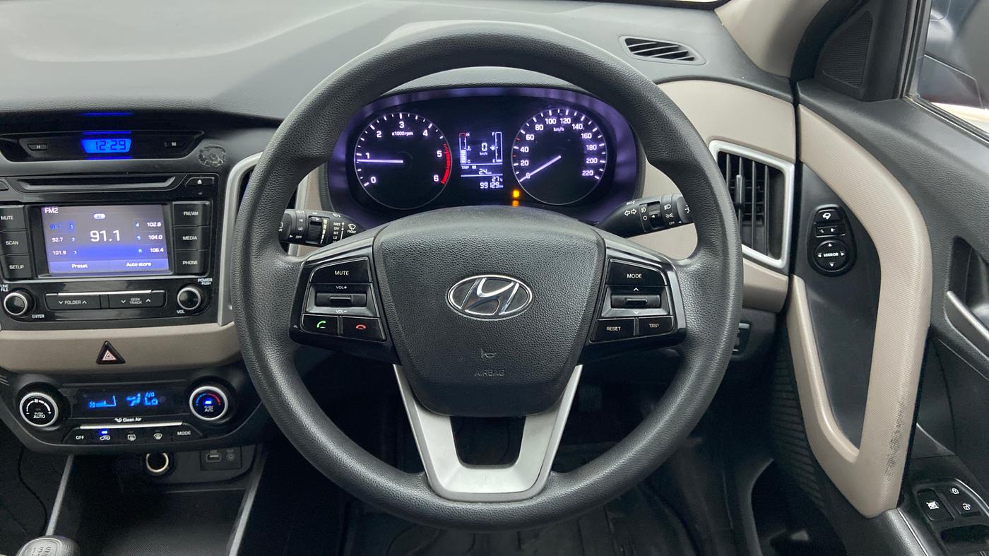 2017 Hyundai Creta SX 1.6 DIESEL, Diesel, Manual, 99,288 km, Steering Wheel Close Up