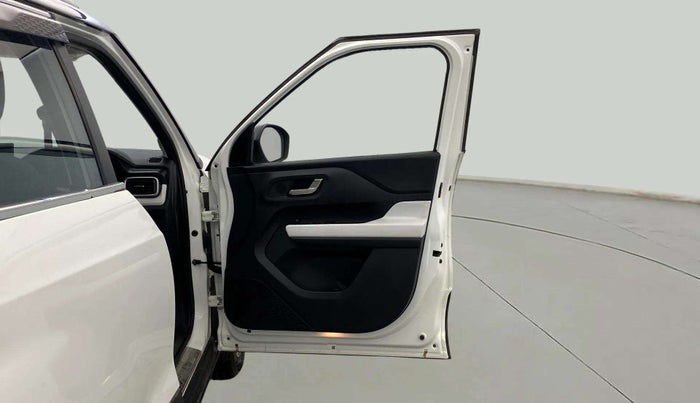 2024 Tata PUNCH Creative Plus (S) AMT, Petrol, Automatic, 3,781 km, RHS Front Door