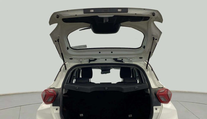 2024 Tata PUNCH Creative Plus (S) AMT, Petrol, Automatic, 3,781 km, Boot Door Open