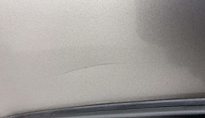 2021 Maruti XL6 ZETA MT, Petrol, Manual, 50,077 km, Left quarter panel - Minor scratches