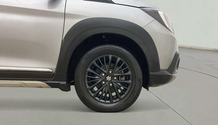 2021 Maruti XL6 ZETA MT, Petrol, Manual, 50,077 km, Right Front Wheel