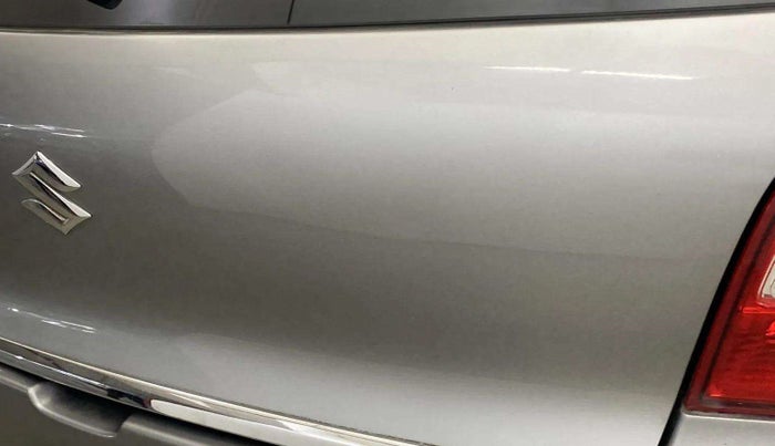 2017 Maruti Baleno DELTA PETROL 1.2, Petrol, Manual, 71,076 km, Dicky (Boot door) - Minor scratches