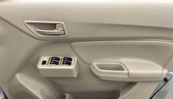 2019 Maruti Dzire LXI, Petrol, Manual, 48,359 km, Driver Side Door Panels Control