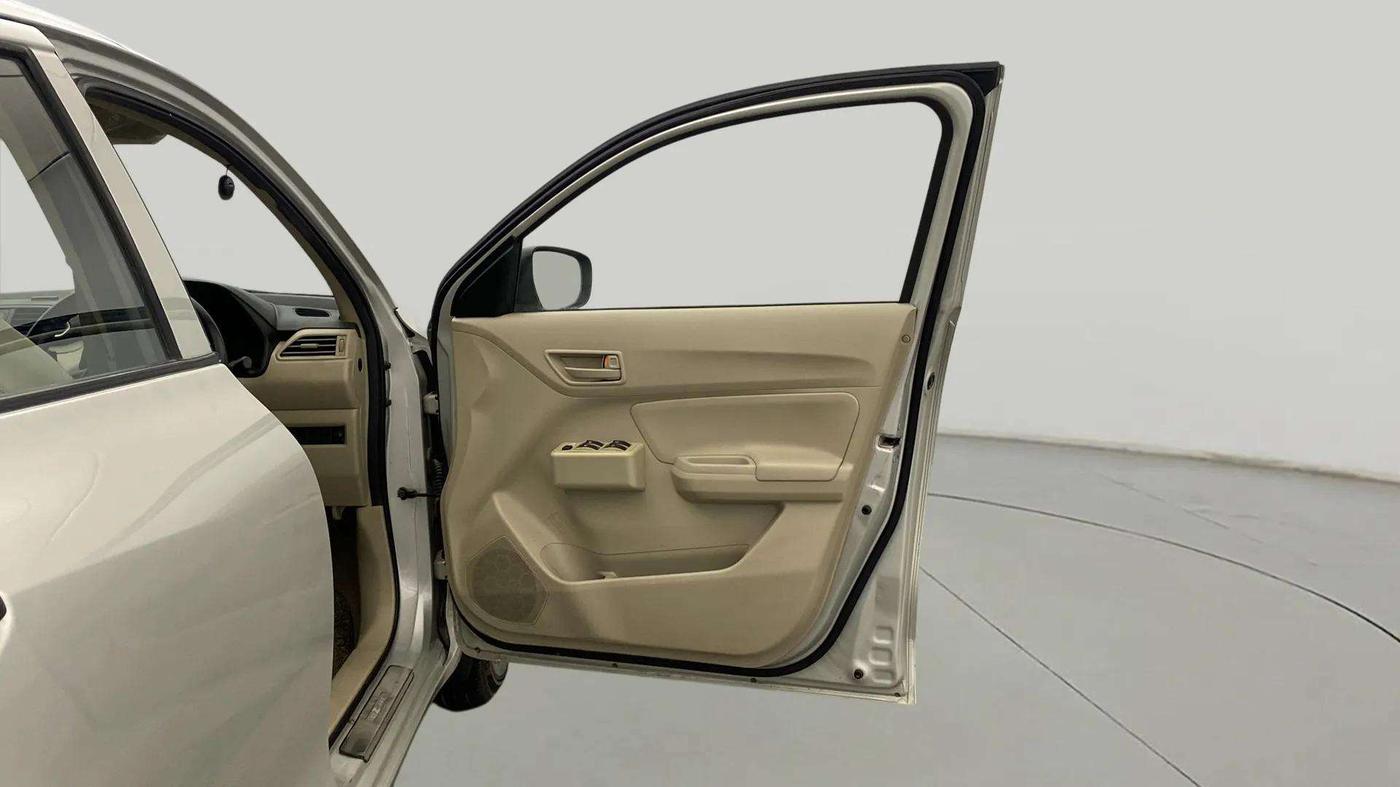 2019 Maruti Dzire LXI, Petrol, Manual, 48,483 km, RHS Front Door