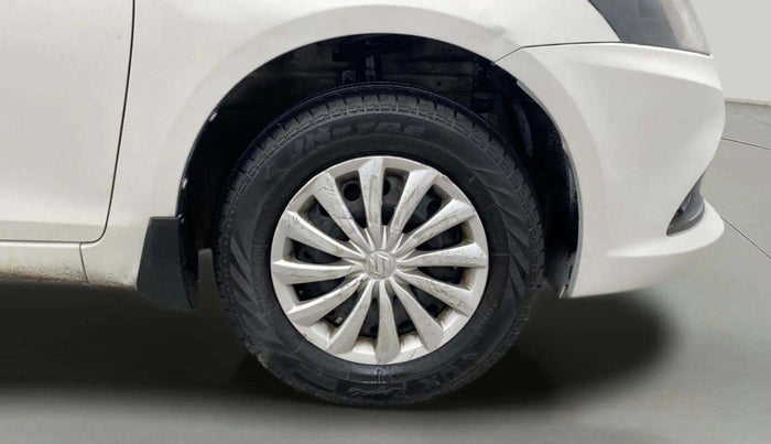 2015 Maruti Swift Dzire VXI, Petrol, Manual, 86,845 km, Right Front Wheel