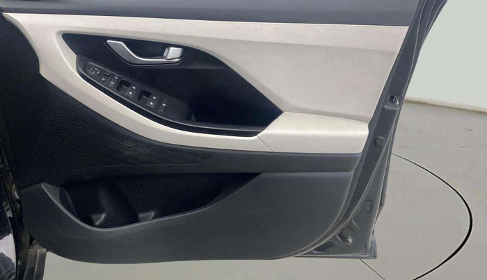 2021 Hyundai Creta SX 1.5 PETROL, Petrol, Manual, 57,091 km, Driver Side Door Panels Control