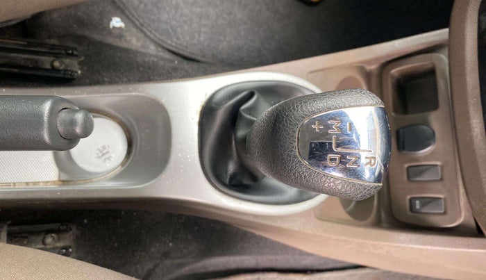 2019 Renault Duster 110 PS RXS 4X2 AMT DIESEL, Diesel, Automatic, 57,021 km, Gear Lever