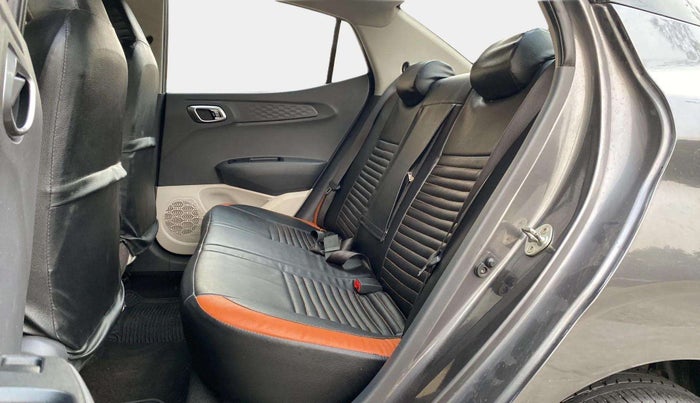 2022 Hyundai AURA SX PLUS 1.2 AMT, Petrol, Automatic, 21,938 km, Right Side Rear Door Cabin