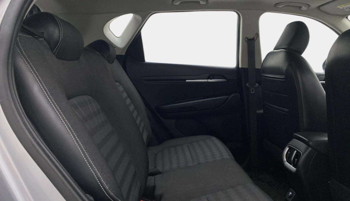 2021 KIA SONET HTK PLUS 1.0 IMT, Petrol, Manual, 80,233 km, Right Side Rear Door Cabin