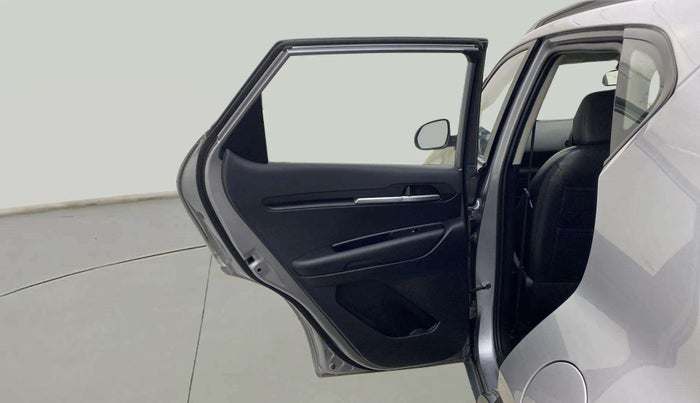 2021 KIA SONET HTK PLUS 1.0 IMT, Petrol, Manual, 80,233 km, LHS Rear Door
