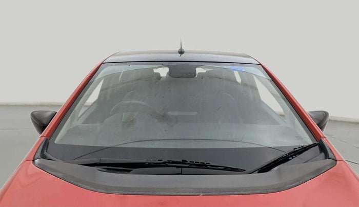 2020 Tata ALTROZ XZ PETROL, Petrol, Manual, 38,739 km, Front Windshield