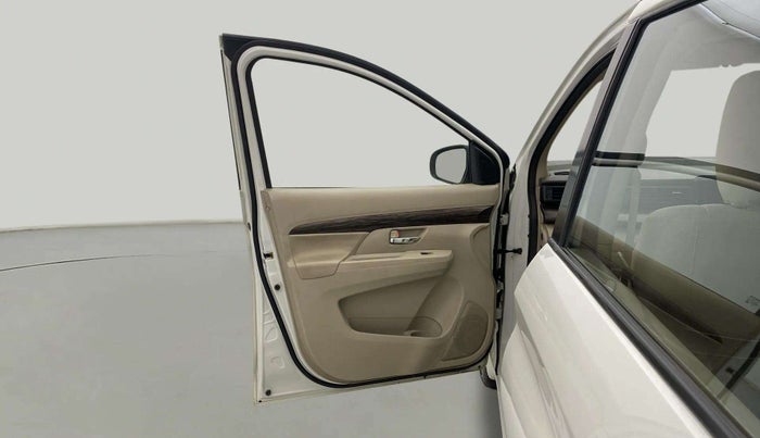 2020 Maruti Ertiga ZXI+ SHVS, Petrol, Manual, 39,813 km, LHS Front Door