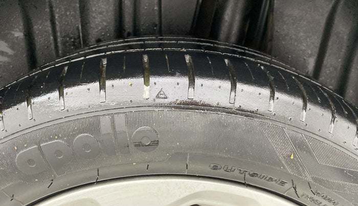 2023 Maruti Baleno  ZETA CNG 1.2L, CNG, Manual, 36,224 km, Left Rear Tyre Tread