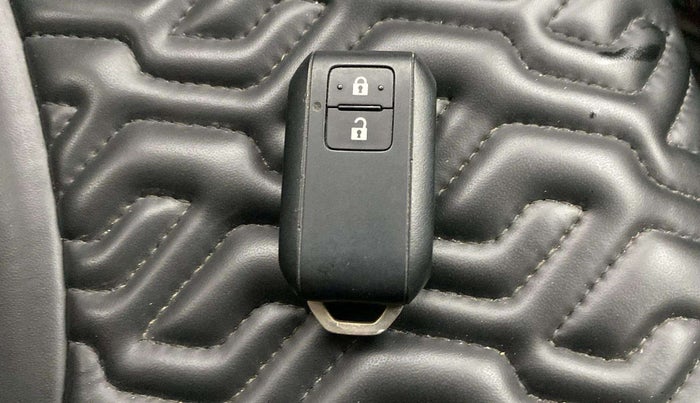 2023 Maruti Baleno  ZETA CNG 1.2L, CNG, Manual, 36,224 km, Key Close Up