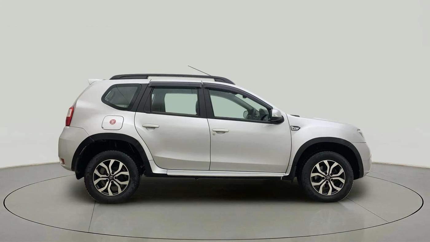 2018 Nissan Terrano  XL D Plus, Diesel, Manual, 50,763 km, Right Side View