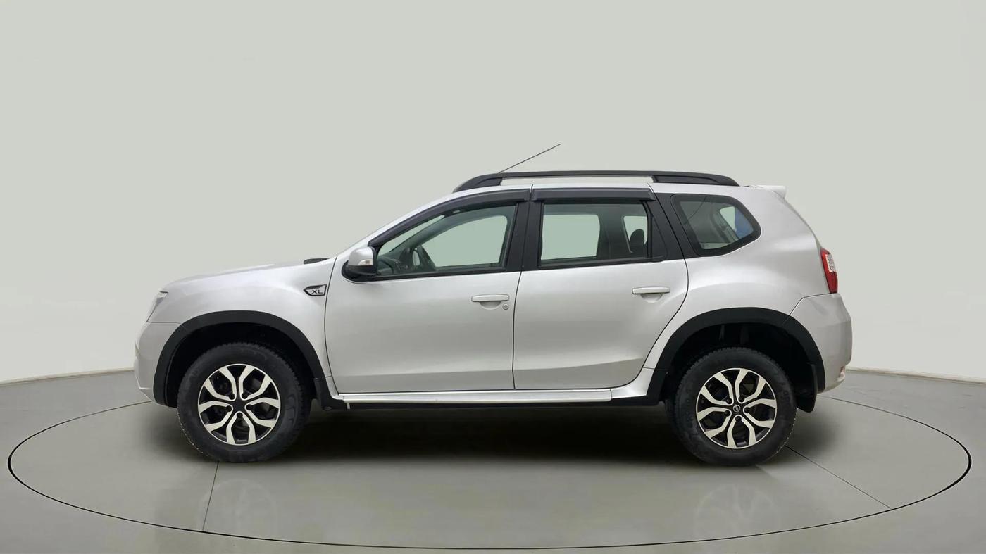 2018 Nissan Terrano  XL D Plus, Diesel, Manual, 50,763 km, Left Side