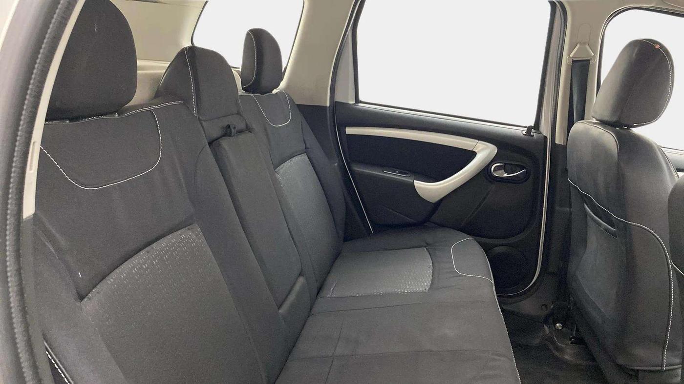 2018 Nissan Terrano  XL D Plus, Diesel, Manual, 50,763 km, Right Side Rear Door Cabin
