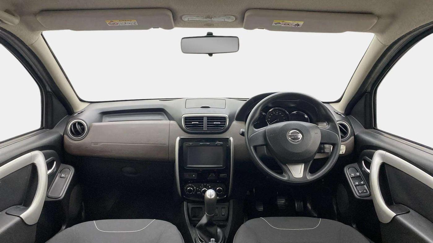 2018 Nissan Terrano  XL D Plus, Diesel, Manual, 50,763 km, Dashboard