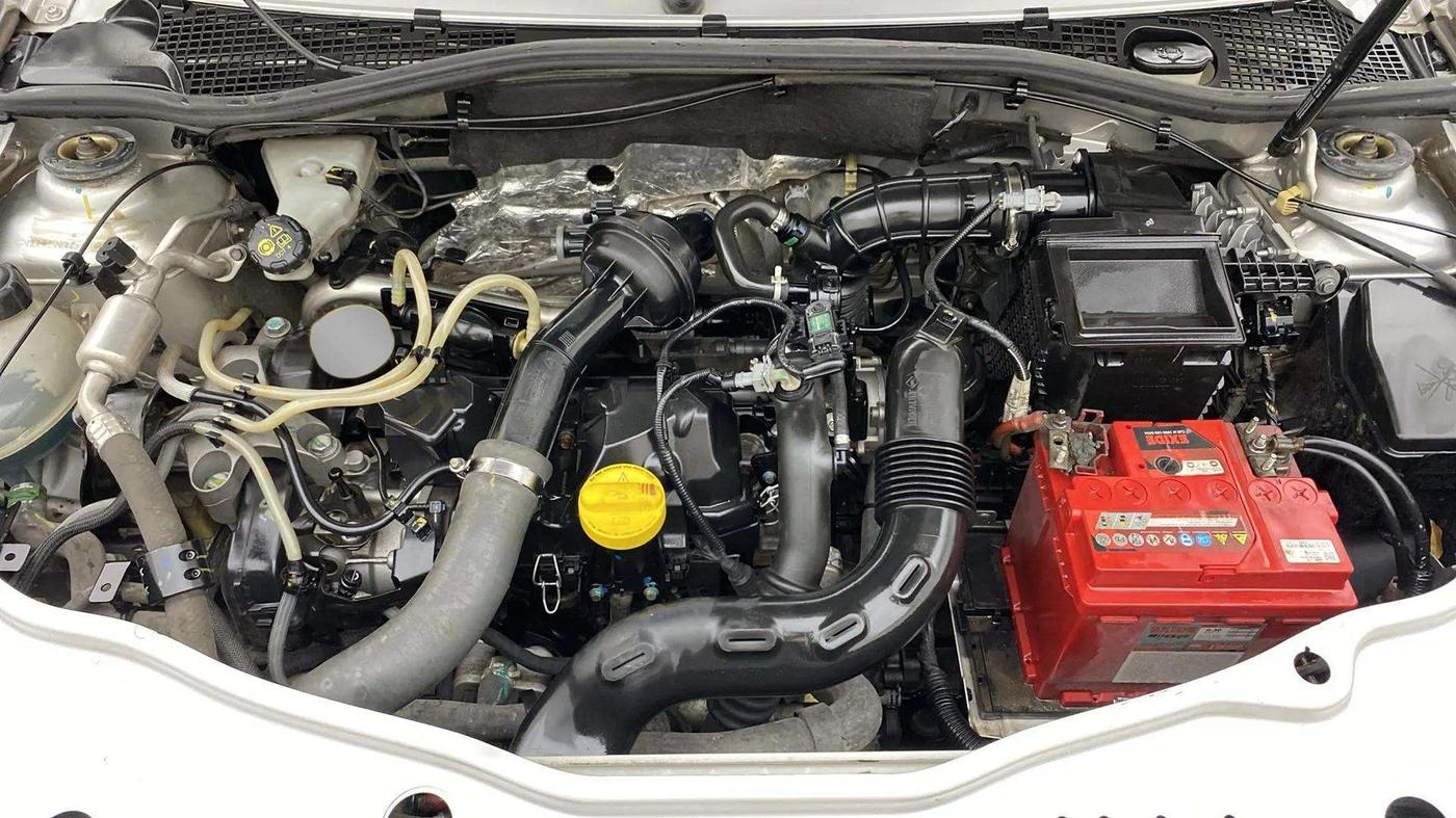 2018 Nissan Terrano  XL D Plus, Diesel, Manual, 50,763 km, Engine View