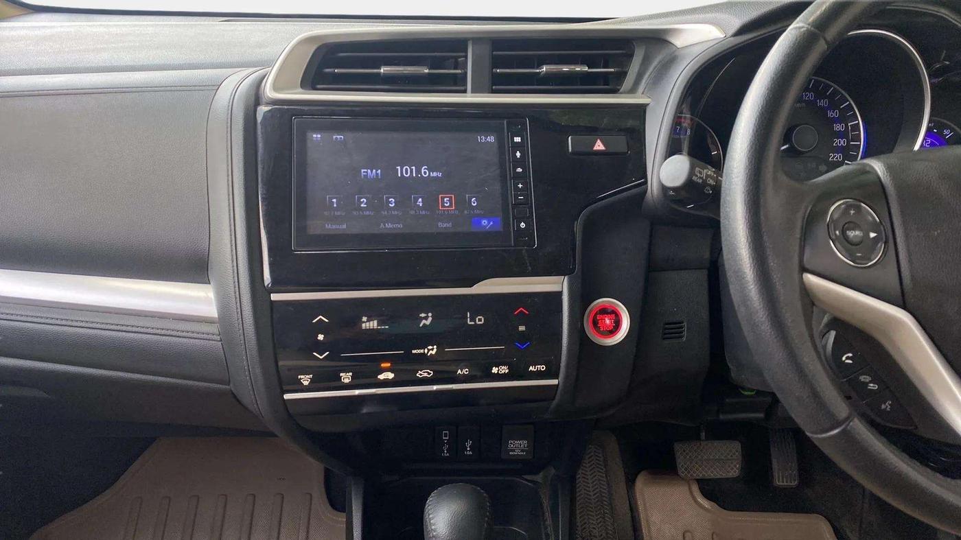 2021 Honda Jazz 1.2L I-VTEC VX CVT, Petrol, Automatic, 27,652 km, Air Conditioner