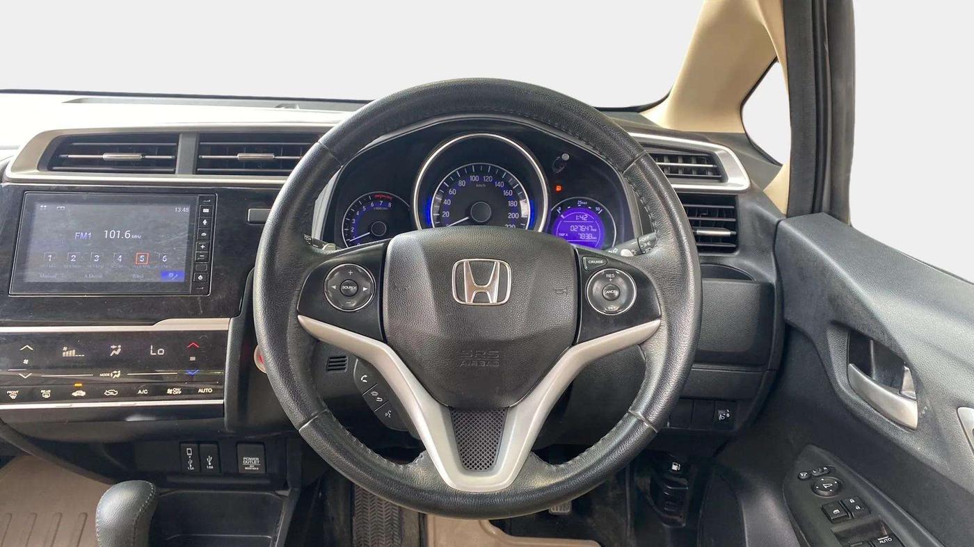 2021 Honda Jazz 1.2L I-VTEC VX CVT, Petrol, Automatic, 27,652 km, Steering Wheel Close Up