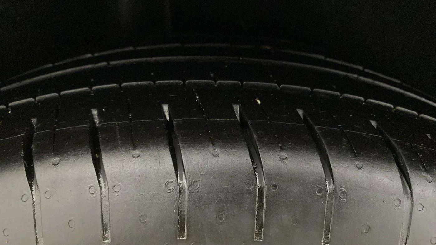 2019 Ford Ecosport TITANIUM 1.5L DIESEL, Diesel, Manual, 76,428 km, Right Rear Tyre Tread