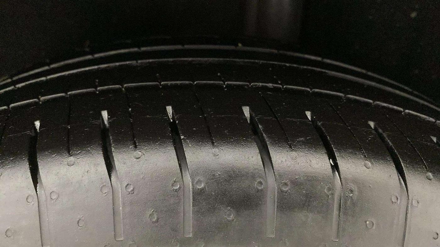 2019 Ford Ecosport TITANIUM 1.5L DIESEL, Diesel, Manual, 76,428 km, Left Rear Tyre Tread