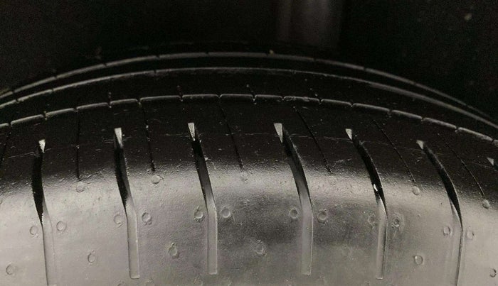 2019 Ford Ecosport TITANIUM 1.5L DIESEL, Diesel, Manual, 76,156 km, Left Rear Tyre Tread