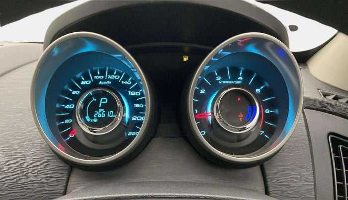 2021 Mahindra XUV500 W7 AT, Diesel, Automatic, 26,554 km, Odometer Image