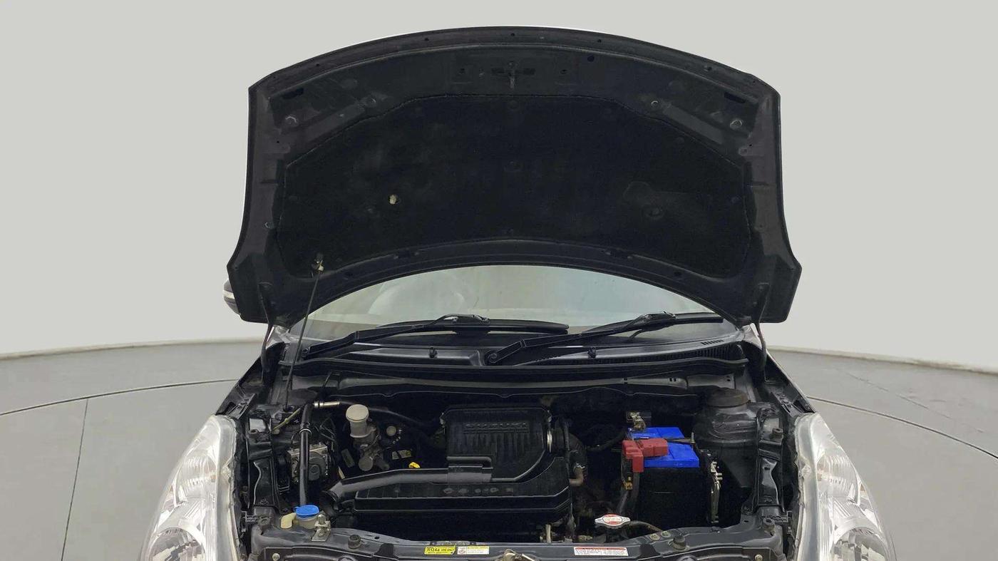 2016 Maruti Swift VXI O, Petrol, Manual, 32,133 km, Open Bonet