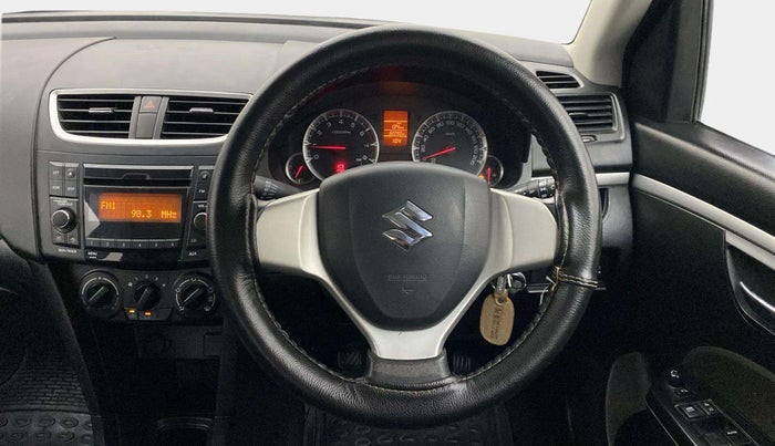 2016 Maruti Swift VXI O, Petrol, Manual, 32,045 km, Steering Wheel Close Up